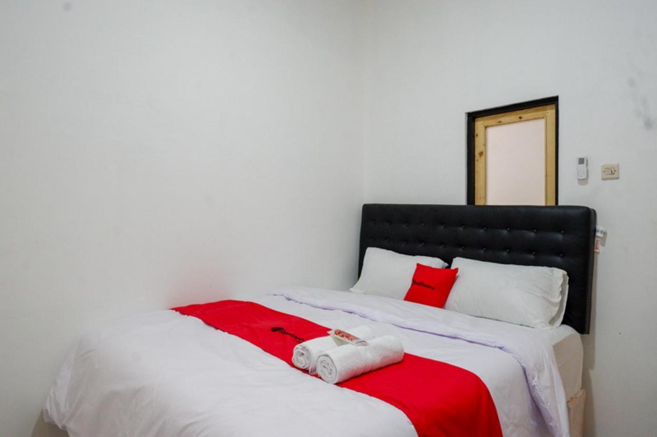 Reddoorz @ Demangan Sari Residence Pakualaman 외부 사진