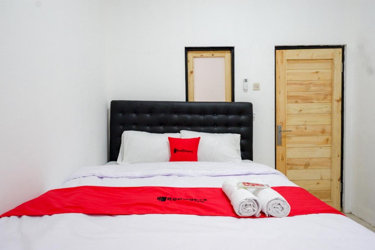 Reddoorz @ Demangan Sari Residence Pakualaman 외부 사진
